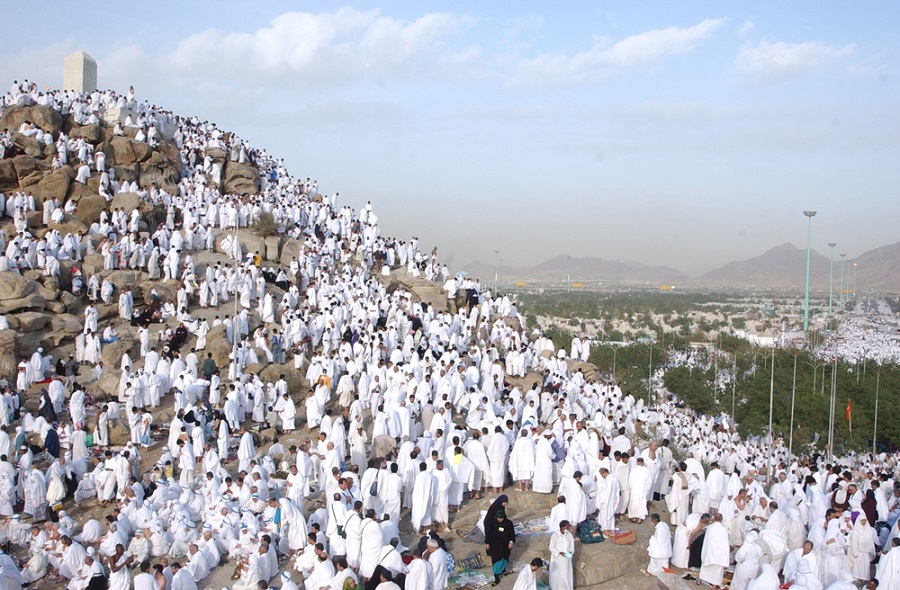 pilgrims-on-arafat